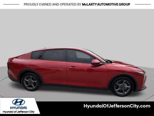 Currant Red 2025 Kia K4 LXS