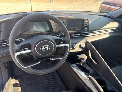 Amazon Gray 2024 Hyundai ELANTRA SE