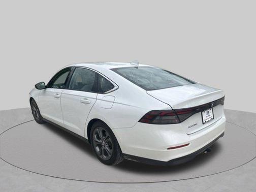 Platinum White Pearl 2024 Honda Accord EX