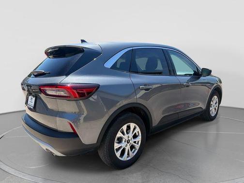 Carbonized Gray Metallic 2024 Ford Escape Active