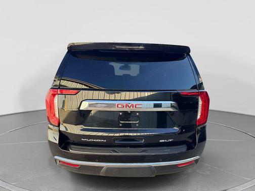Onyx Black 2022 GMC Yukon SLT