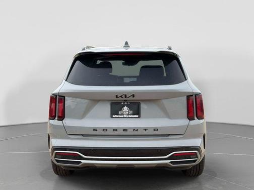 Wolf Gray 2022 Kia Sorento EX