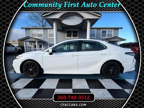 2022 Toyota Camry SE