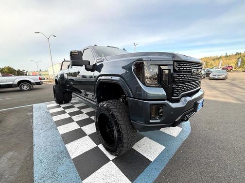 2020 GMC Sierra 3500 Denali