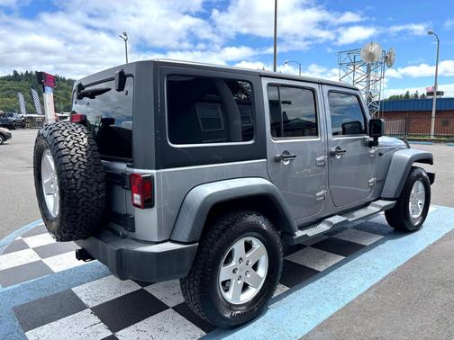 2013 Jeep Wrangler Unlimited Sport