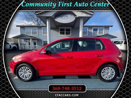 2014 Volkswagen Golf Auto w/Sunroof PZEV