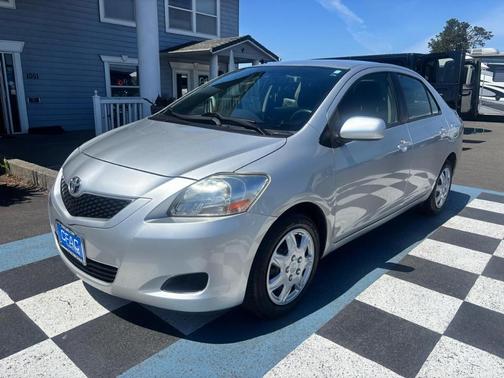 Silver 2012 Toyota Yaris Base