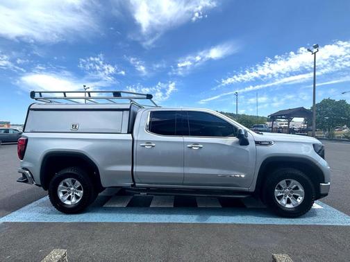 2022 GMC Sierra 1500 SLE