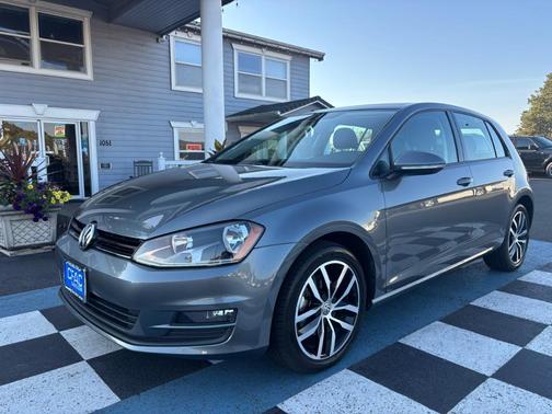 2017 Volkswagen Golf TSI SE 4-Door