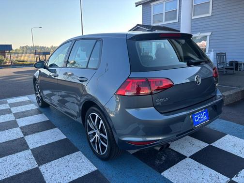 2017 Volkswagen Golf TSI SE 4-Door
