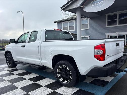 2015 Toyota Tundra SR