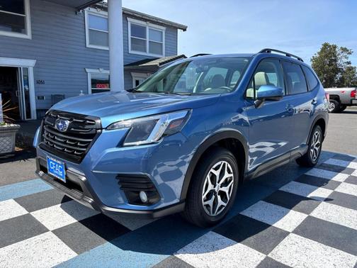 2023 Subaru Forester Premium