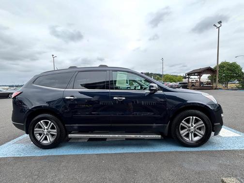 2016 Chevrolet Traverse 2LT