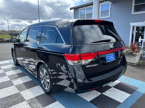 2015 Honda Odyssey Touring