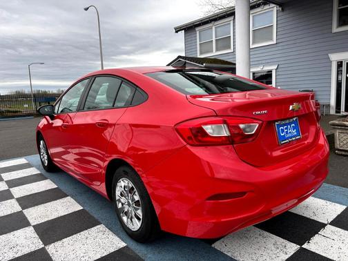 2017 Chevrolet Cruze LS