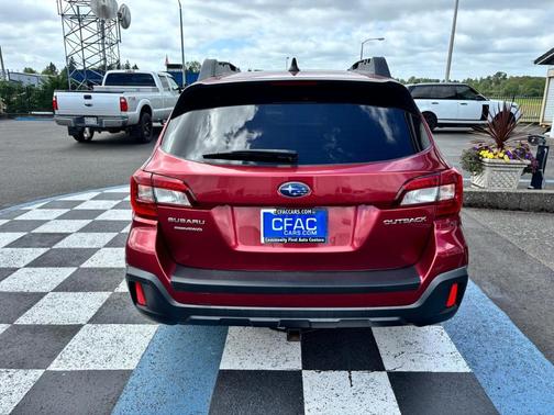 Crimson Red Pearl 2019 Subaru Outback 2.5i Premium
