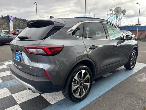 2024 Ford Escape Platinum