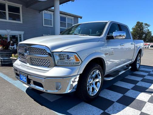 2016 RAM 1500 Laramie