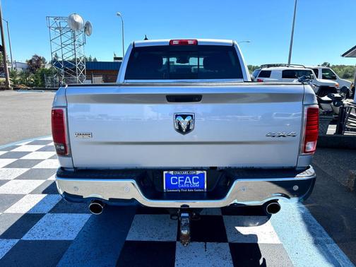 2016 RAM 1500 Laramie