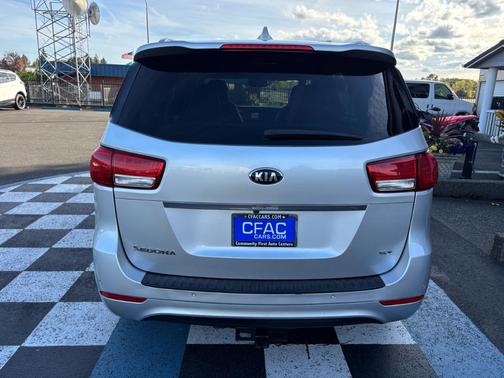 2015 Kia Sedona EX