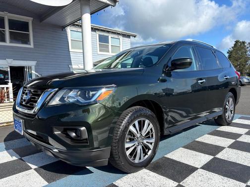 2019 Nissan Pathfinder S