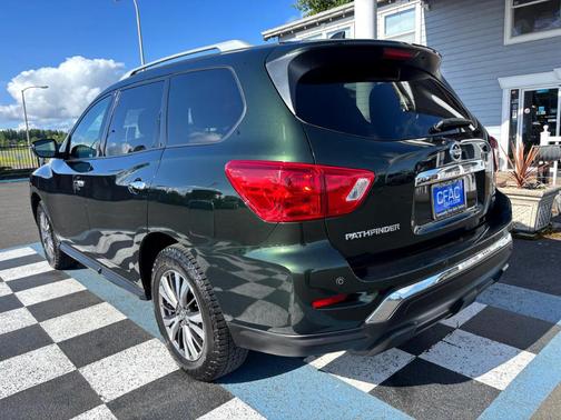 2019 Nissan Pathfinder S