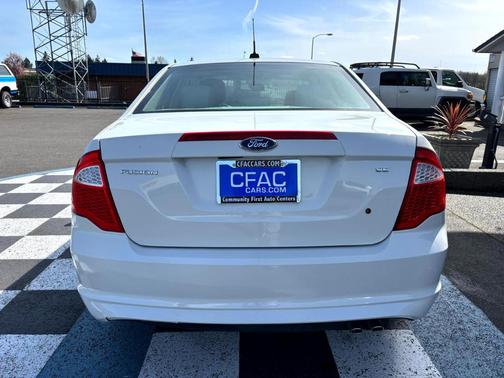 2012 Ford Fusion SE