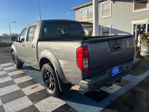 2020 Nissan Frontier SV