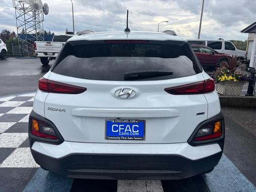 2020 Hyundai KONA SEL