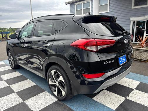 2017 Hyundai TUCSON Limited