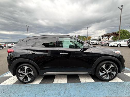 2017 Hyundai TUCSON Limited
