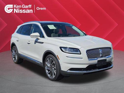 Ceramic Pearl Metallic Tinted Clearcoat 2022 Lincoln Nautilus Reserve