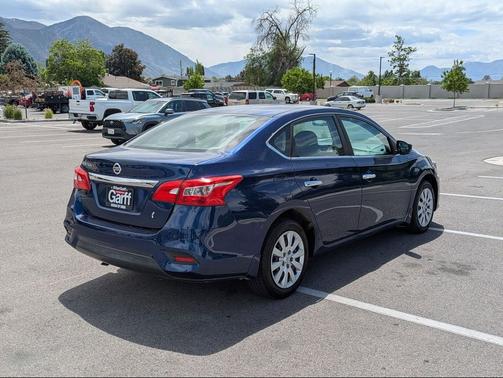 Deep Blue Pearl 2019 Nissan Sentra S
