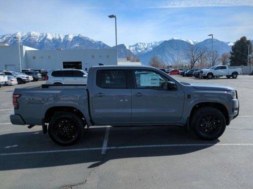 Boulder Gray Pearl 2026 Nissan Frontier SV