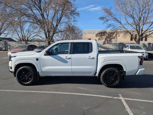 Glacier White 2026 Nissan Frontier SV