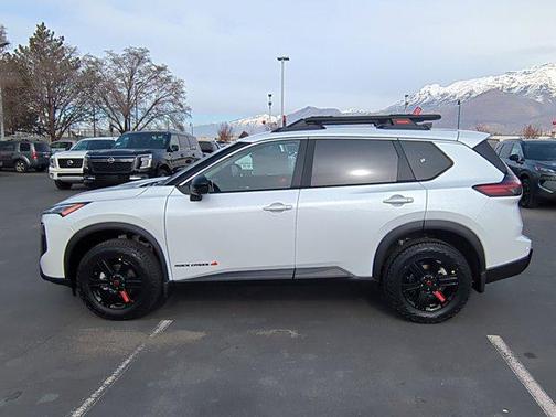 Everest White Pearl Tricoat 2026 Nissan Rogue Rock Creek