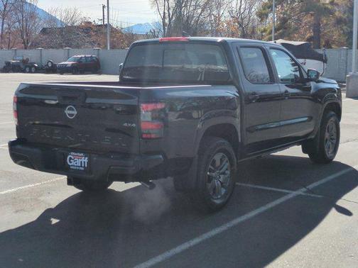 Super Black 2026 Nissan Frontier SV