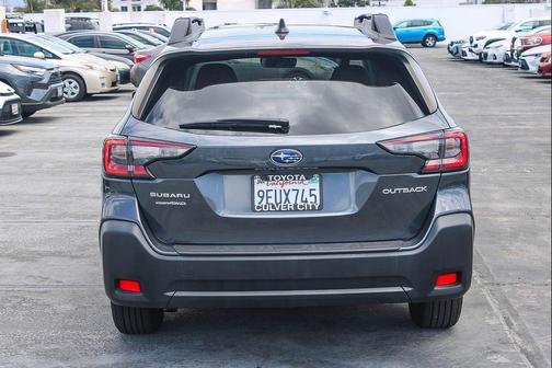 Magnetite Gray Metallic 2023 Subaru Outback Premium
