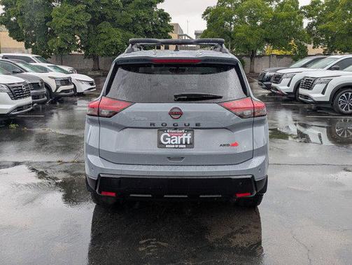 Boulder Gray Pearl 2026 Nissan Rogue Rock Creek