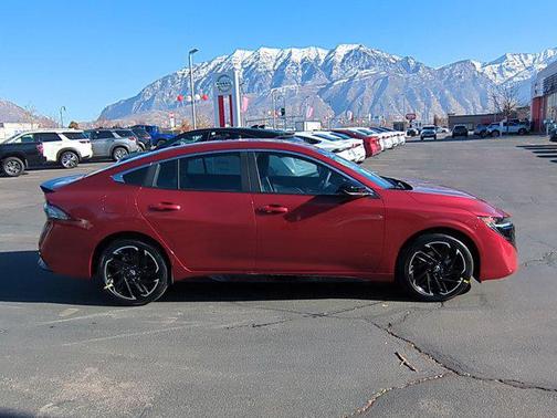 Scarlet Ember Tintcoat 2026 Nissan Sentra SR
