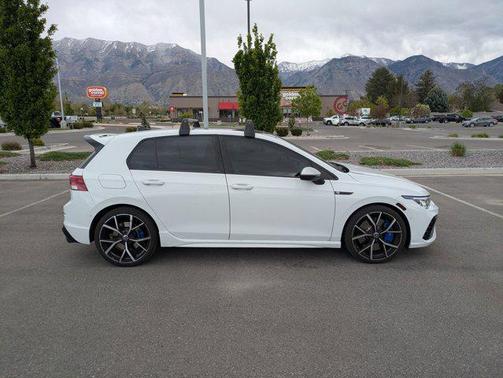 Pure White 2022 Volkswagen Golf R 2.0T Manual
