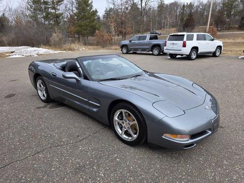 2003 Chevrolet Corvette Base
