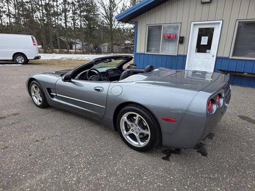 2003 Chevrolet Corvette Base