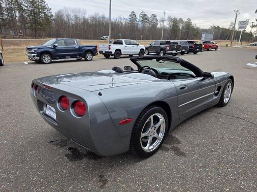 2003 Chevrolet Corvette Base