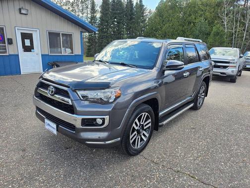 Magnetic Gray Metallic 2018 Toyota 4Runner SR5 Premium