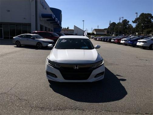 2019 Honda Accord