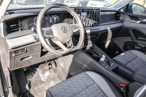 2025 Volkswagen Tiguan 2.0T S