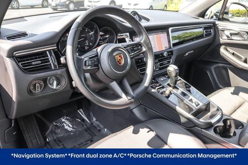 2023 Porsche Macan Base