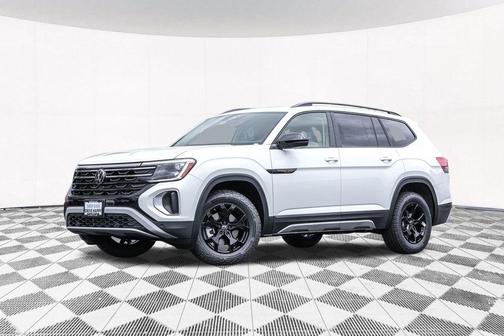 2025 Volkswagen Atlas 2.0T Peak Edition