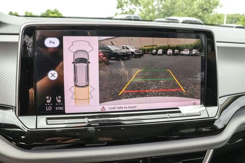 2025 Volkswagen Atlas 2.0T Peak Edition